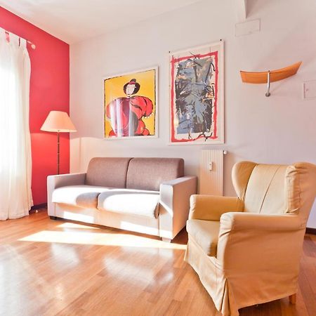 Porta Portese Colorful Flat Rome Exterior photo