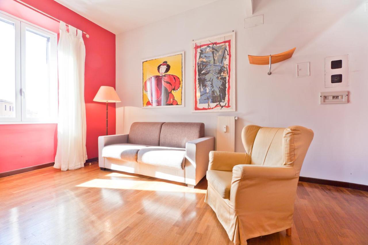 Porta Portese Colorful Flat Rome Exterior photo